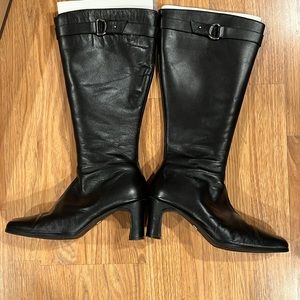 Genuine leather black boots in excellent condition